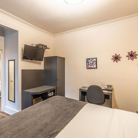 Petit Hotel - Cafe Krieghoff Québec Exteriör bild
